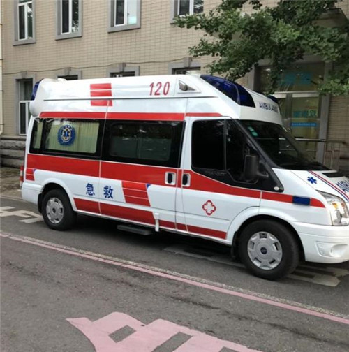 铁山选择我们的救护车出租,开启安心转院之旅